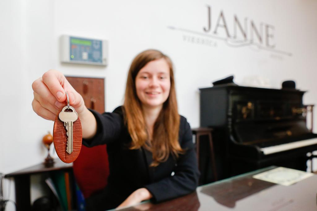 Janne Hotel Riga Kültér fotó