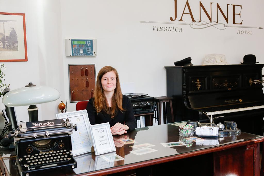 Janne Hotel Riga Kültér fotó